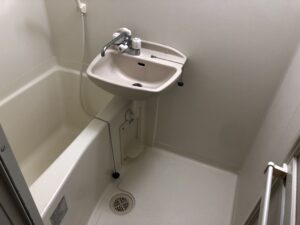 草加市の浴室クリーニング