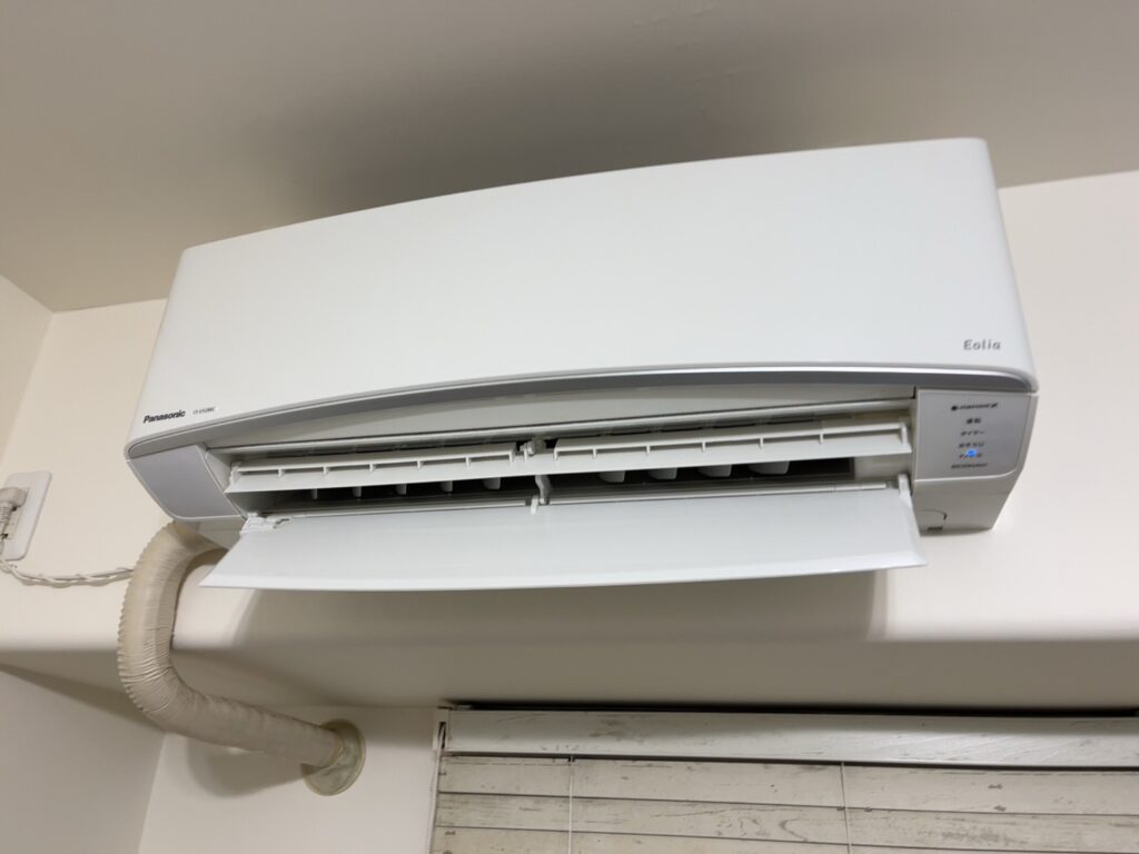 Panasonic - ★とっちゃん★Panasonic 掃除機能付ｴｱｺﾝ(中古品) image.jpg